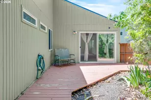 1648 NW Rolling Hill Dr, Beaverton, OR 97006 - Photo 21