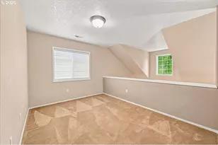 2619 NE Charlois Dr, Hillsboro, OR 97124 - Photo 39