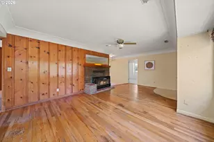 422 E 2nd Ave, Riddle, OR 97469 - Photo 21
