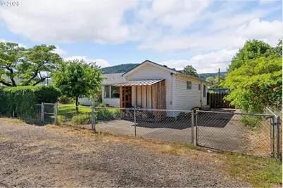 422 E 2nd Ave, Riddle, OR 97469 - Photo 41