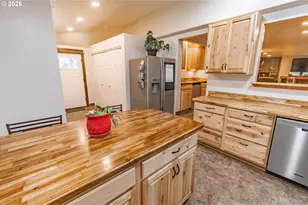 52585 Antler Ln, La Pine, OR 97739 - Photo 17