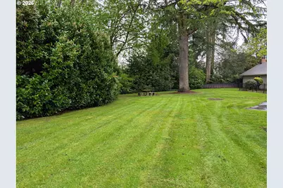3720 E Mill Plain Blvd #2, Vancouver, WA 98661 - Photo 29