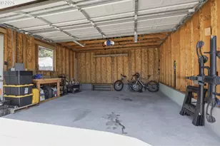 2821 G Dr, Washougal, WA 98671 - Photo 33
