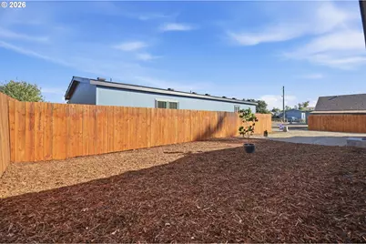 4920 E St, Springfield, OR 97478 - Photo 33