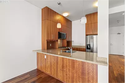 922 NW 11th Ave #514, Portland, OR 97209 - Photo 19