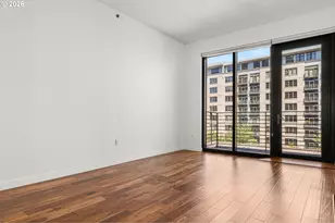 922 NW 11th Ave, Portland, OR 97209 - Photo 27