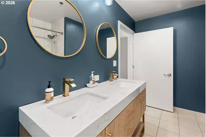 922 NW 11th Ave #514, Portland, OR 97209 - Photo 37