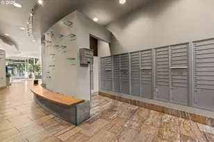 922 NW 11th Ave, Portland, OR 97209 - Photo 5