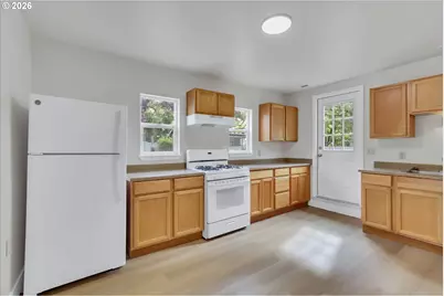 2037 SE 41st Ave, Portland, OR 97214 - Photo 27