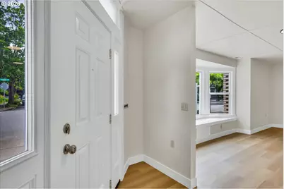 2037 SE 41st Ave, Portland, OR 97214 - Photo 7
