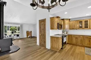 40551 SE Latigo Ln, Sandy, OR 97055 - Photo 11