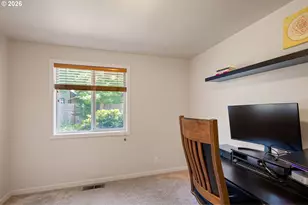 4664 Holly St, Springfield, OR 97478 - Photo 31