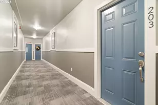 1104 SW Columbia St, Portland, OR 97201 - Photo 5