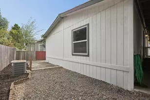 3201 NE 223rd Ave, Fairview, OR 97024 - Photo 37
