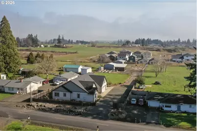 350 SE Hawthorne Ave, Dallas, OR 97338 - Photo 45