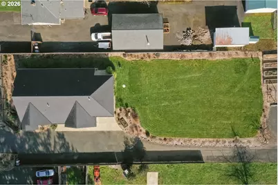 350 SE Hawthorne Ave, Dallas, OR 97338 - Photo 43