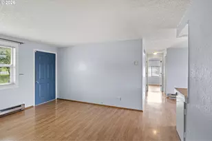 186 NE Sandy Terrace, Myrtle Creek, OR 97457 - Photo 3