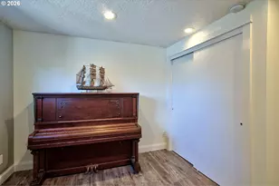 1005 NW 6th Ave, Canby, OR 97013 - Photo 15