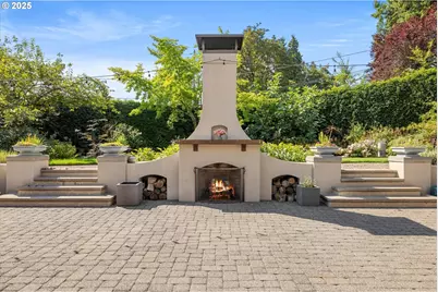 1948 SW Terrace Dr, Portland, OR 97201 - Photo 11