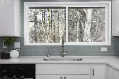 4911 Parkhill St, Lake Oswego, OR 97035 - Photo 11