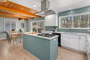 4911 Parkhill St, Lake Oswego, OR 97035 - Photo 9