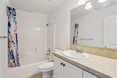 881 NE Wheelock Pl, Beaverton, OR 97006 - Photo 21