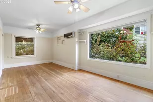 8227 N Woolsey Ave, Portland, OR 97203 - Photo 9