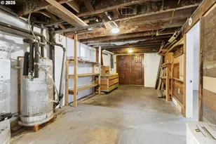 8227 N Woolsey Ave, Portland, OR 97203 - Photo 21