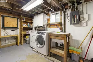 8227 N Woolsey Ave, Portland, OR 97203 - Photo 19