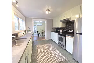 8227 N Woolsey Ave, Portland, OR 97203 - Photo 7