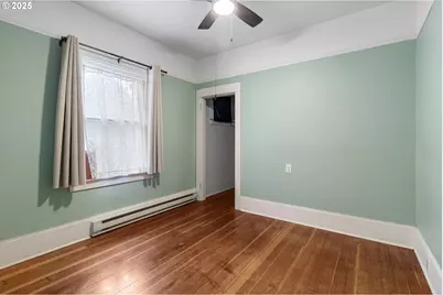 8227 N Woolsey Ave, Portland, OR 97203 - Photo 23