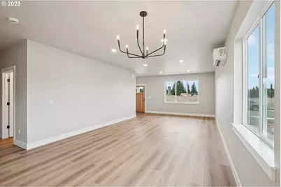 312 Eminence Ave, Winlock, WA 98596 - Photo 9