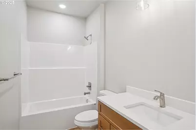 312 Eminence Ave, Winlock, WA 98596 - Photo 17