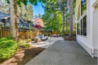 18108 Pilkington Rd, Lake Oswego, OR 97035 - Photo 3
