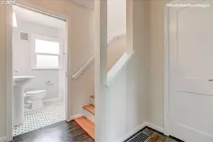 1235 SW Carson St, Portland, OR 97219 - Photo 19