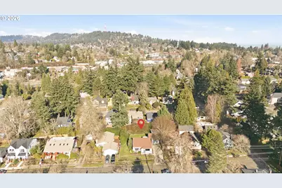 1235 SW Carson St, Portland, OR 97219 - Photo 37