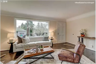 1235 SW Carson St, Portland, OR 97219 - Photo 7