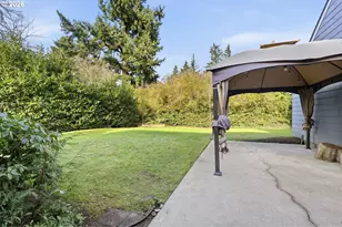 1235 SW Carson St, Portland, OR 97219 - Photo 27