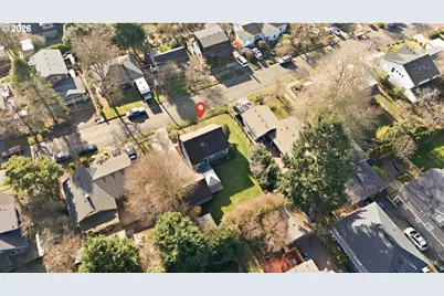 1235 SW Carson St, Portland, OR 97219 - Photo 41