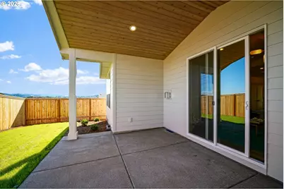 586 NW Cascade Mountain Dr, Dallas, OR 97338 - Photo 41