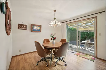 8050 SW 103rd Ave, Beaverton, OR 97008 - Photo 7