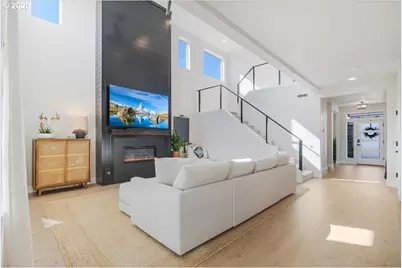 1156 N 44th Pl, Ridgefield, WA 98642 - Photo 9