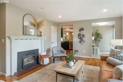 10165 SW Walker Rd, Beaverton, OR 97005 - Photo 11