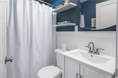 10165 SW Walker Rd, Beaverton, OR 97005 - Photo 23