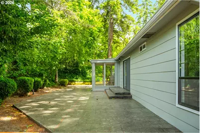 10165 SW Walker Rd, Beaverton, OR 97005 - Photo 29