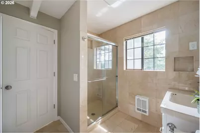 10165 SW Walker Rd, Beaverton, OR 97005 - Photo 19