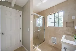 10165 SW Walker Rd, Beaverton, OR 97005 - Photo 19