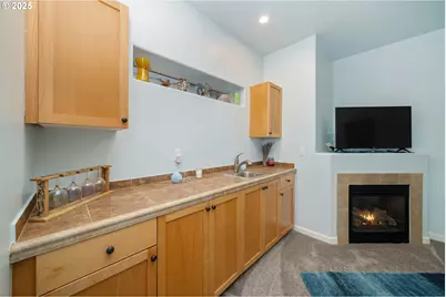 140 Breezee Way, Tillamook, OR 97141 - Photo 41