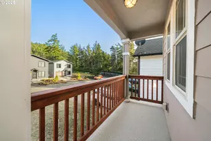 140 Breezee Way, Tillamook, OR 97141 - Photo 23