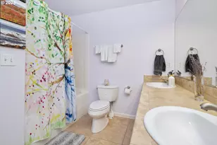 140 Breezee Way, Tillamook, OR 97141 - Photo 27